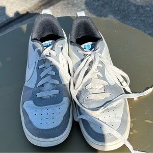 Nike Dual-Tone Gray and White Sneakers